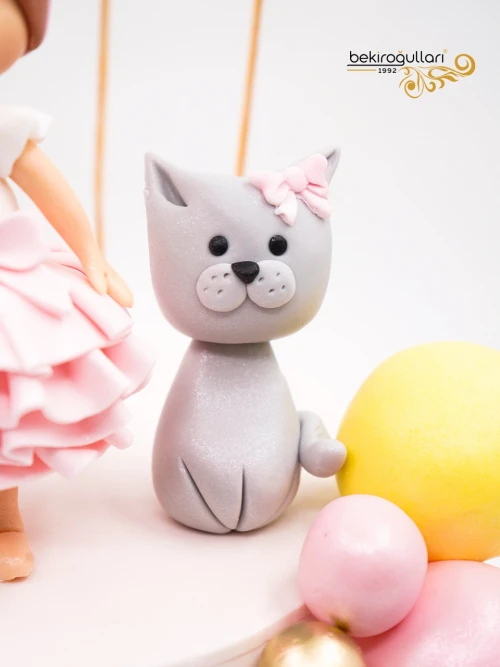 Kız Çocuk Figür Butik Pasta