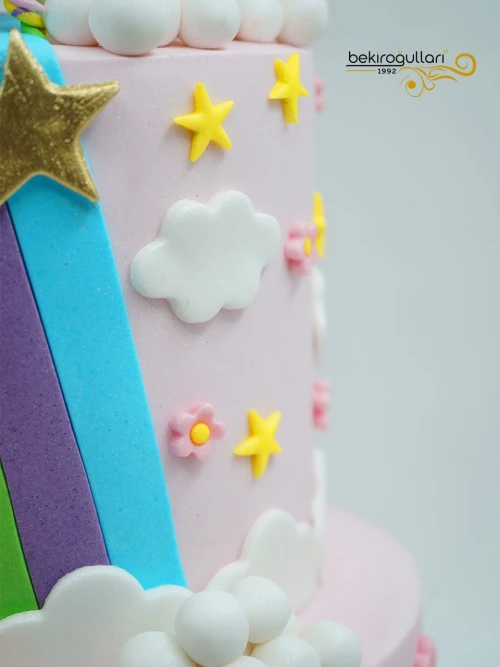 Kız Figür ve Unicorn Pasta