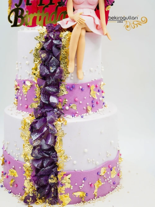 Kristal Ve Kadın Figür Butik Pasta