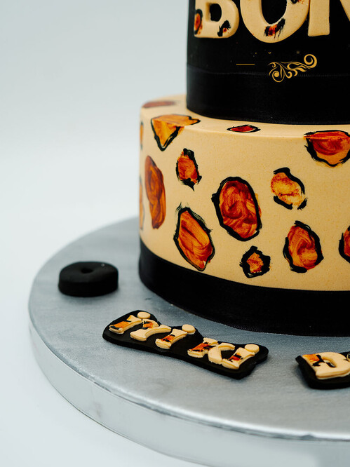 Leopar Desenli Butik Pasta