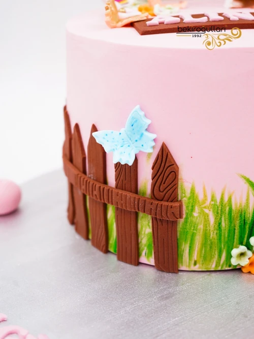 Maşa İle Koca Ayı Butik Pasta