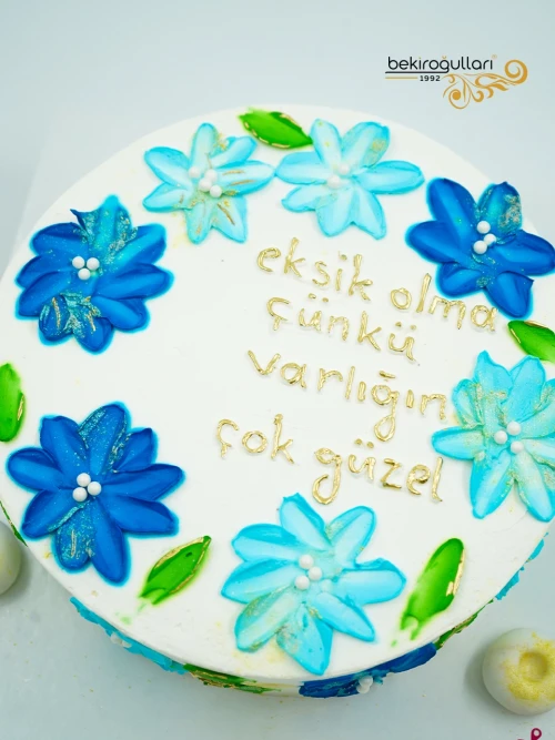 Mavi Çiçek Detay Naked Pasta