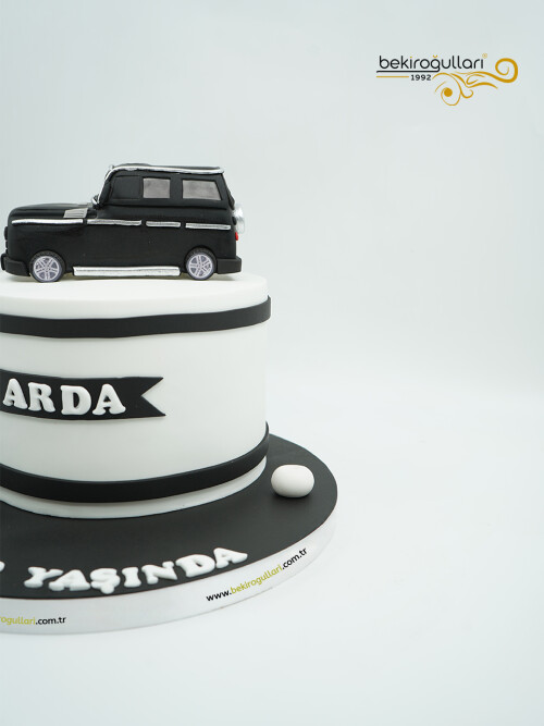 Mercedes Araba Detaylı Pasta