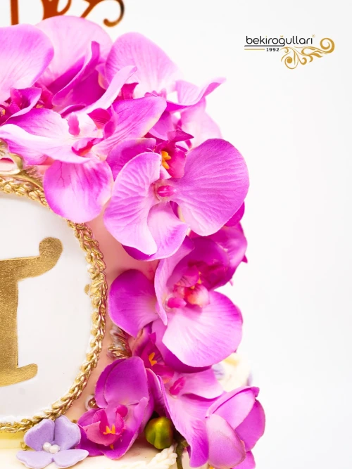 Mor Orkide Detay Tasarım Butik Pasta