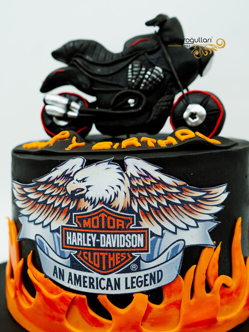 Motor Temalı Butik Pasta