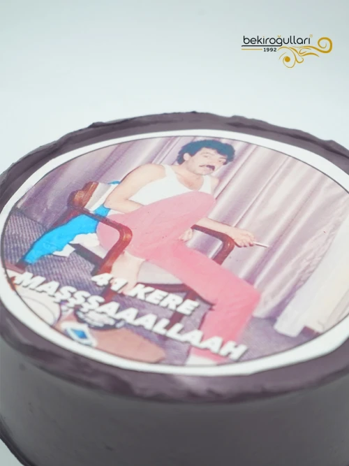 Müslüm Gürses Resimli Pasta