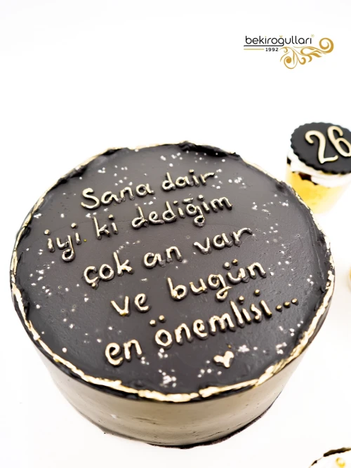 Naked Pasta Ve Konsept Cupcake