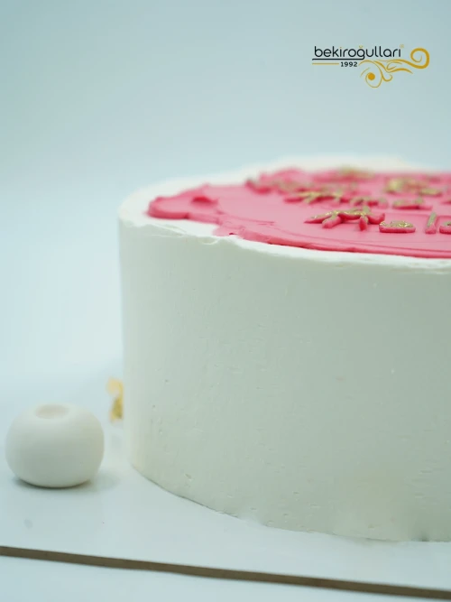 Pembe Gold Naked Cake