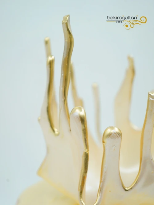 Pembe Ve Gold Detay Butik Pasta