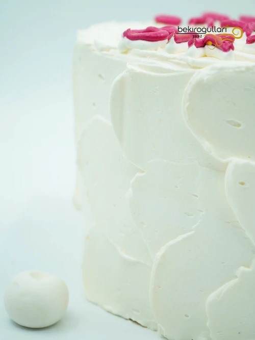 Pembe Yazılı Naked Pasta