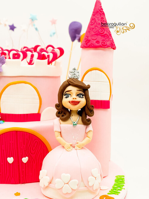 Prenses Şatosu Konsept Pasta