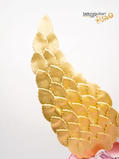 Sarı Saçlı Kadın Figürlü Konsept Pasta