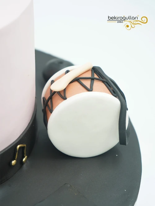 Şarkıcı Butik Pasta