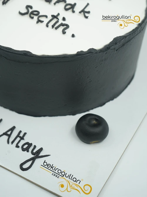 Siyah Beyaz Naked Pasta