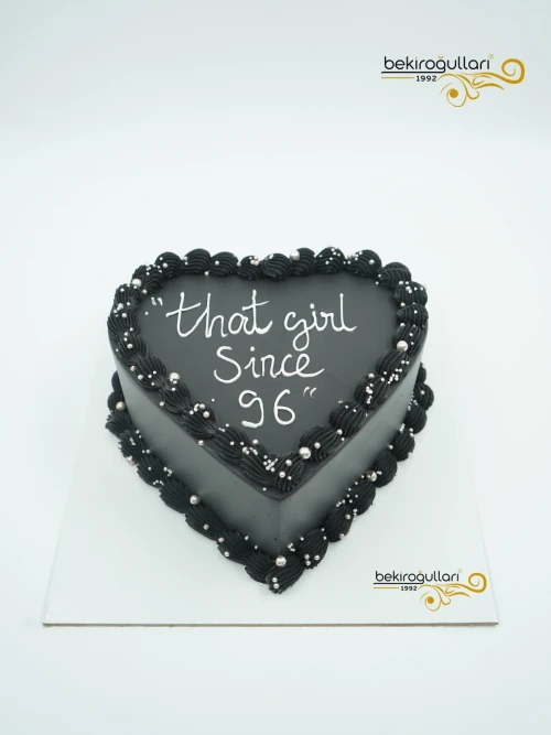 Siyah Kalp Detaylı Naked Pasta