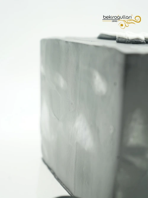 Siyah Kare Naked Pasta