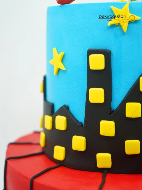 Spiderman Tasarım Pasta