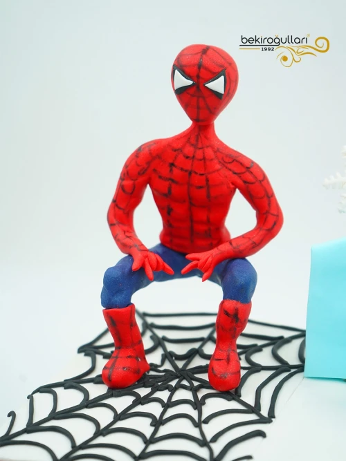 Spiderman ve Elsa Butik Pasta