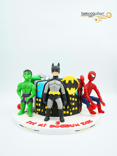 Süper Kahramanlar Butik Pasta