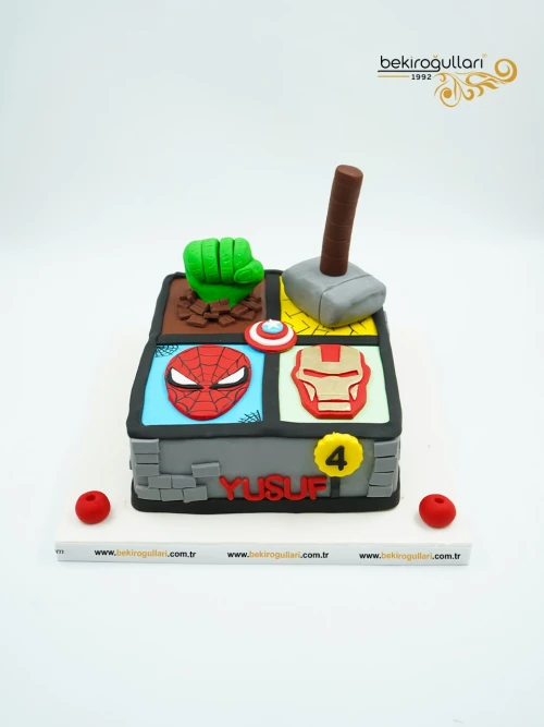 Süper Kahramanlar Konsept Pasta