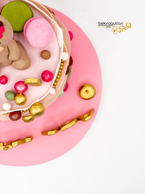 Süslemeli Ayı Butik Pasta