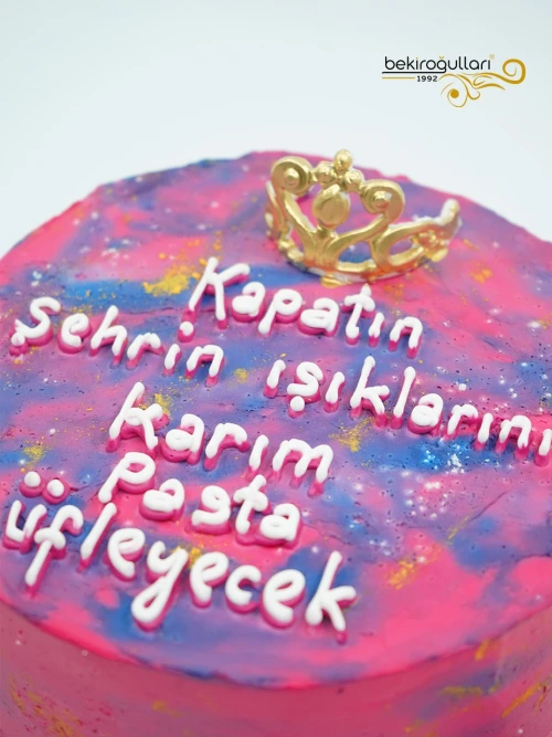 Taç Detaylı Naked Pasta