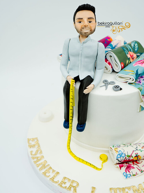 Terzi ve Renkli Kumaşlar Pasta