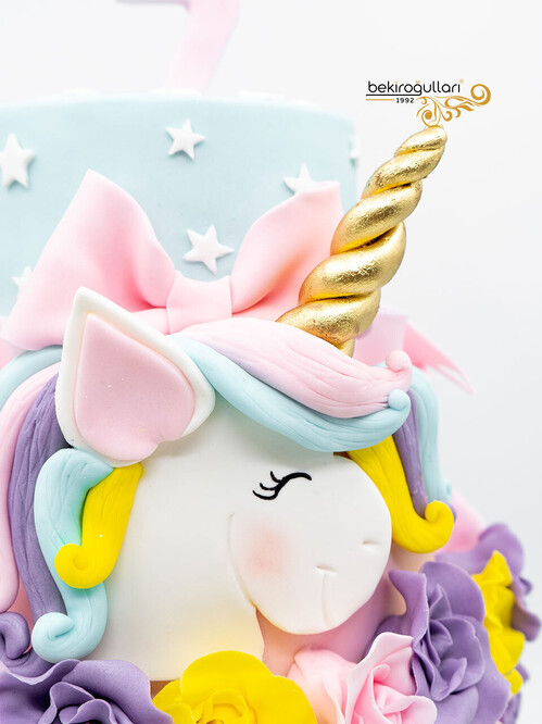 Unicorn Temalı Butik Pasta