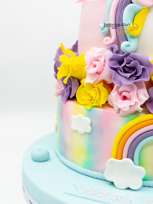 Unicorn Temalı Butik Pasta