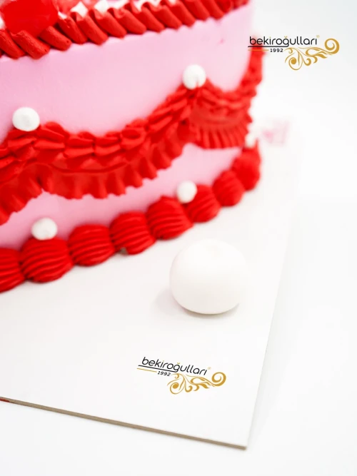 Vişne Süslemeli Naked Pasta