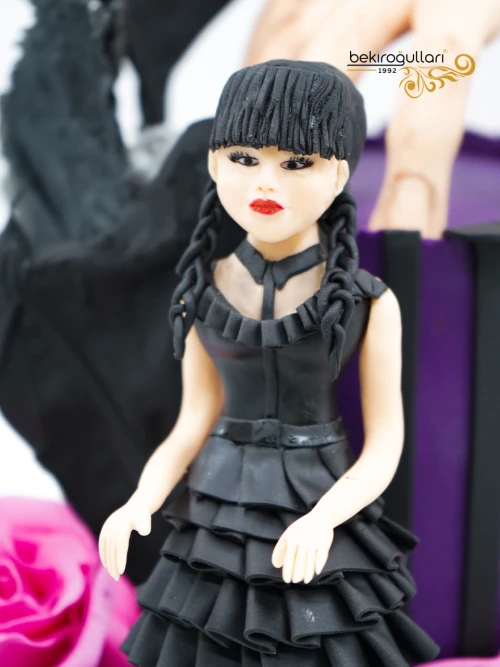 Wednesday Butik Pasta