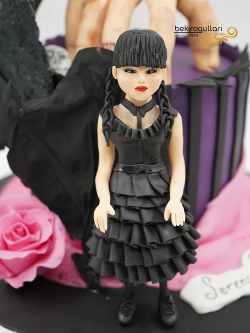 Wednesday Butik Pasta