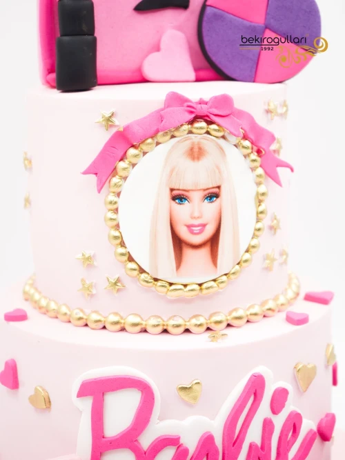 Barbie Tasarım Butik Pasta