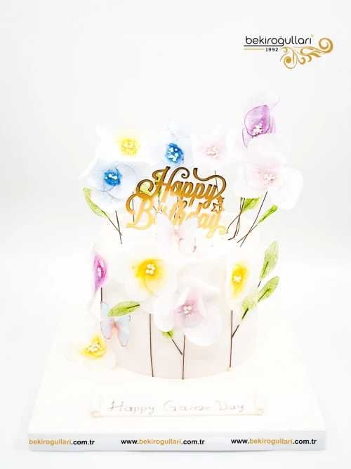 Çiçek Süslemeli Konsept Pasta