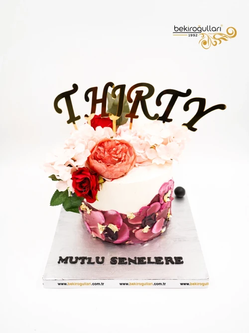 Çiçek Tasarım Pasta