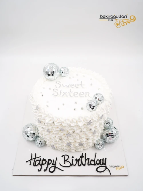 Disko Topu Detay Tasarım Naked Pasta