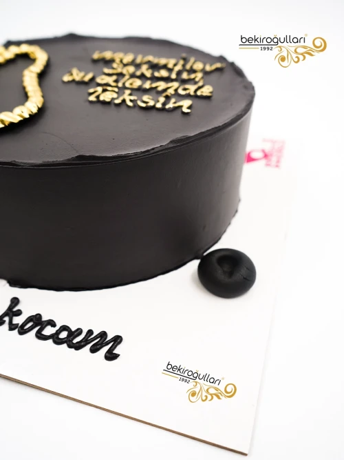 Gold Tesbih Detay Naked Pasta