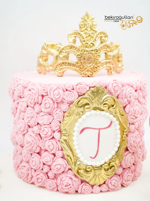 Gül Ve Gold Tasarım Butik Pasta