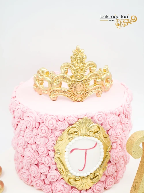 Gül Ve Gold Tasarım Butik Pasta