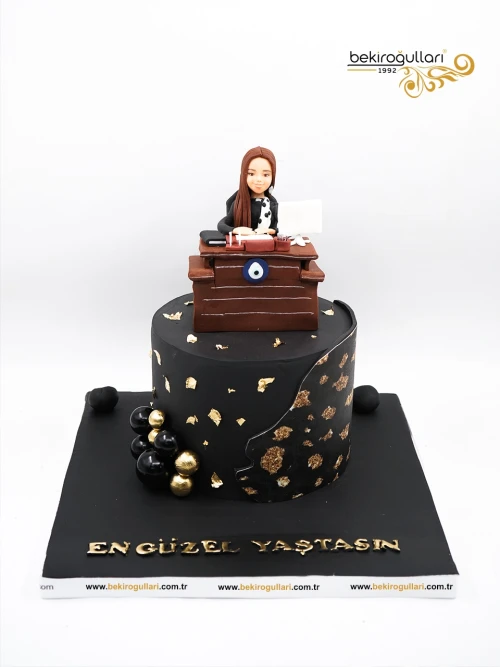 Kadın Figür Konsept Pasta