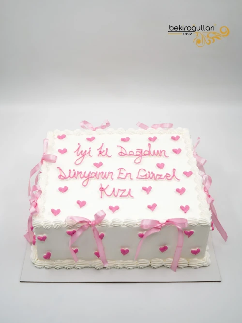 Kalp Detay Pembe Kare Sıvama Pasta