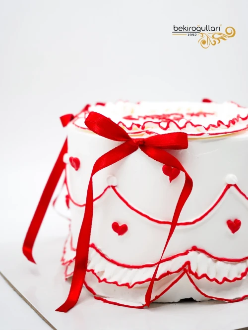 Kırmızı Detay Naked Pasta