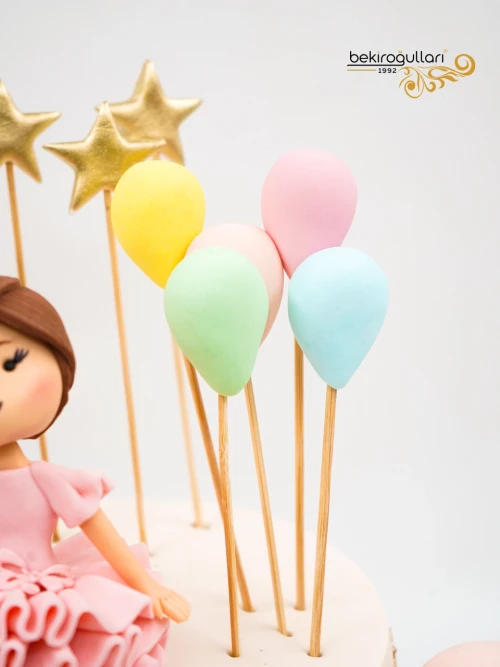 Kız Çocuk Figür Butik Pasta
