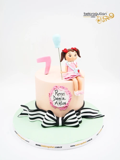 Kız Çocuk Tasarım Butik Pasta