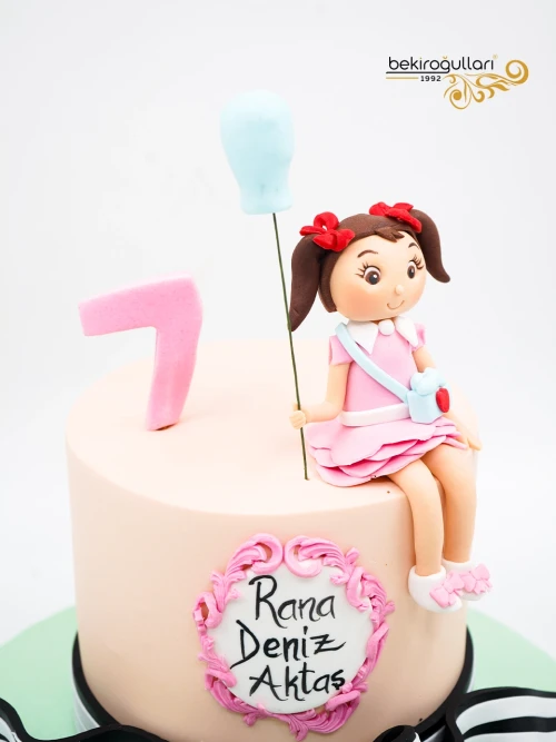 Kız Çocuk Tasarım Butik Pasta