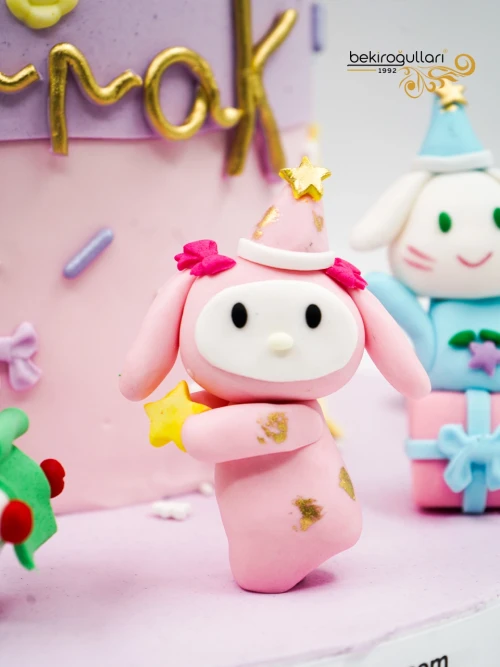 Kuromi Ve Hello Kitty Butik Pasta