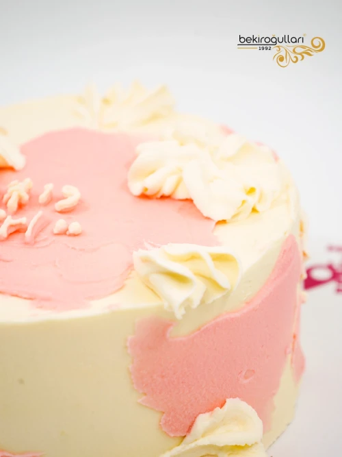 Pembe Detay Naked Cake
