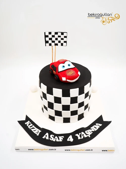 Şimşek McQueen Konsept Butik Pasta