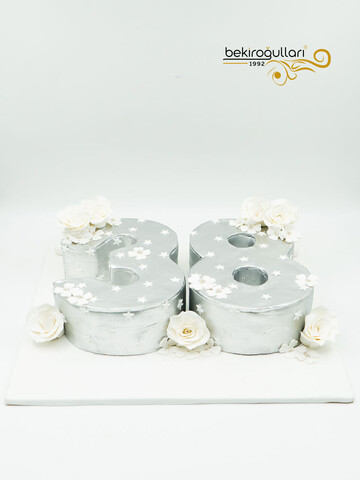 38 Rakamı Harfli Pasta