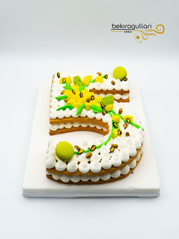 5 Rakamı Meyveli Konsept Pasta